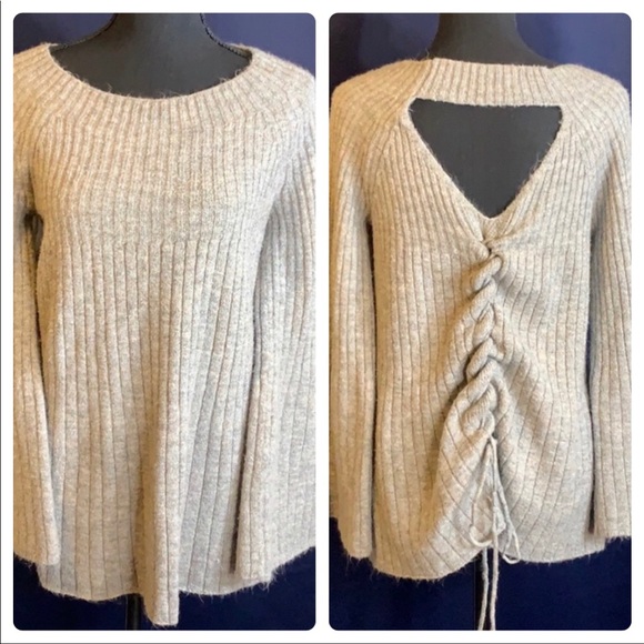 LC Lauren Conrad Tops - LC Lauren Conrad Bell Long Sleeve Top